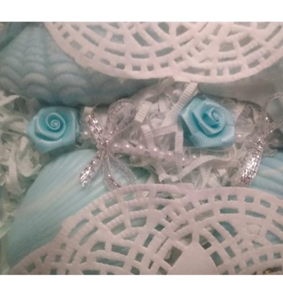 Moroccan Rose Scented Soap Petals - 20 Pieces & Tulip/Shells Soap in Teal Color - Picture 5 of 6